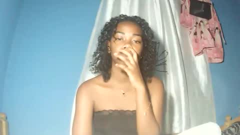 alihane21 online show from January 8, 7:05 pm