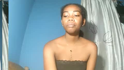 Snapshot of alihane21 chatting on February 20, 11:11 am alihane21 online show from February 20, 11:11 am