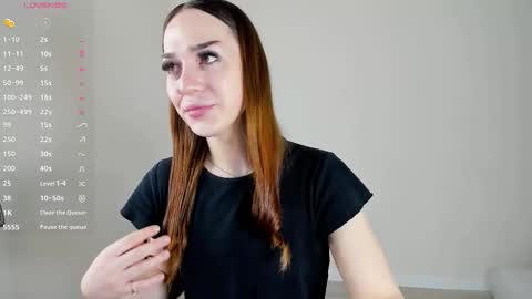 Snapshot of alina_39 chatting on October 19, 7:31 am alina_39 online show from October 19, 7:31 am