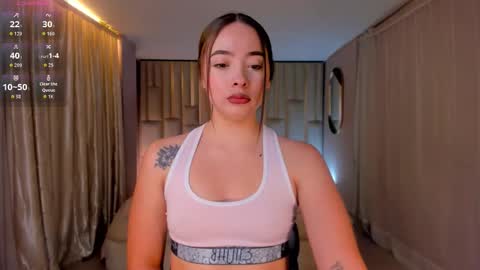 alinakravitz_ online show from September 26, 11:47 am