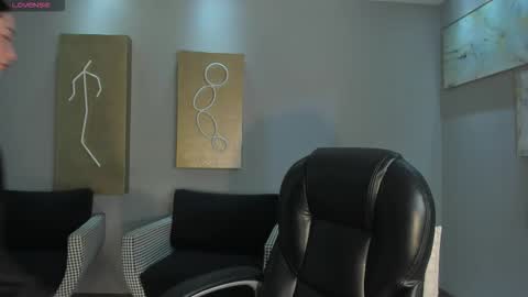 alinakravitz_ online show from November 21, 11:42 am