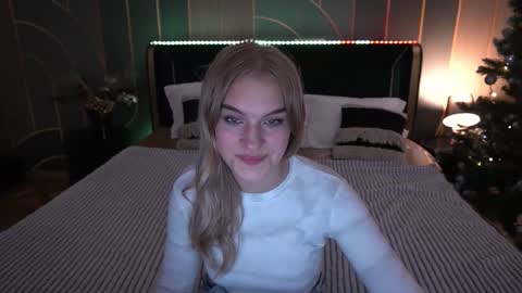 Alina online show from December 16, 9:09 pm