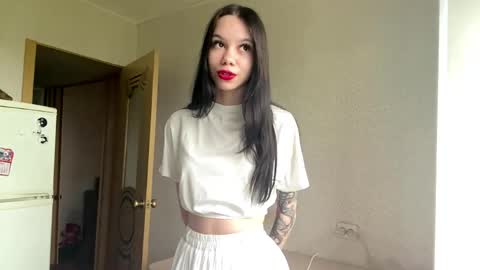 Mary online show from May 29, 11:08 am