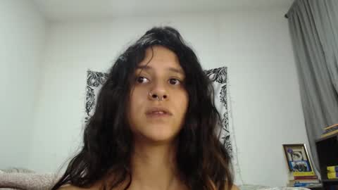 Snapshot of alinawoolf_ chatting on December 26, 4:43 am  Ali  online show from December 26, 4:43 am