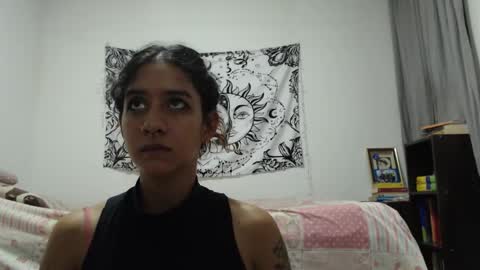 Snapshot of alinawoolf_ chatting on January 13, 2:39 am  Ali  online show from January 13, 2:39 am