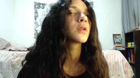 Snapshot of alinawoolf_ chatting on January 28, 5:00 am  Ali  online show from January 28, 5:00 am