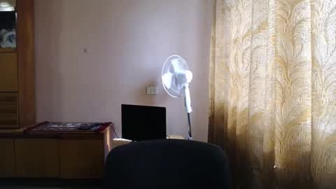 AlinaxJames online show from April 19, 11:53 am