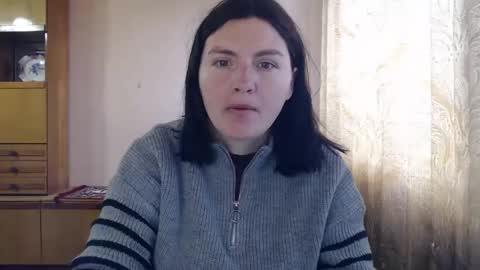 AlinaxJames online show from May 1, 11:48 am