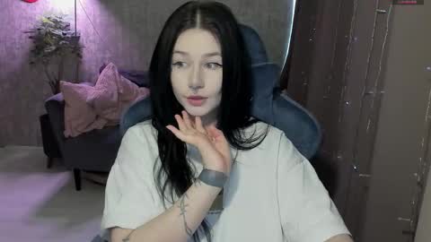 Aline Greeeen online show from February 25, 6:12 am