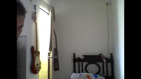 Snapshot of alinnacrossdeep chatting on February 8, 12:39 pm alinnacrossdeep online show from February 8, 12:39 pm