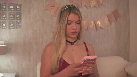     online show from May 23, 11:47 am