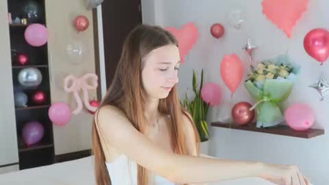 Alice                                   Fansly Alisa01 online show from March 15, 2:50 am