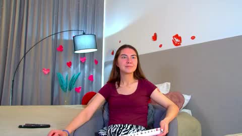 Alisa online show from May 20, 7:03 am