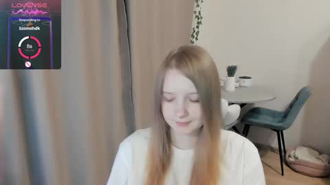 Alya online show from September 10, 8:31 pm