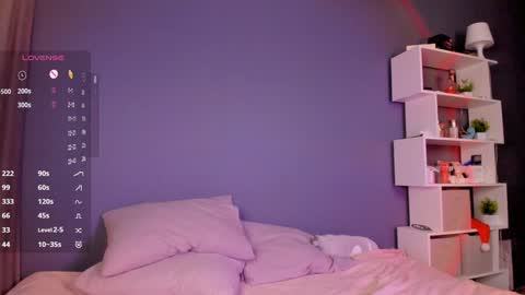 Snapshot of alishaaneta chatting on January 5, 10:43 am Alisha online show from January 5, 10:43 am