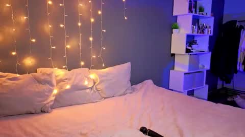 Snapshot of alishaaneta chatting on October 28, 1:58 pm Alisha online show from October 28, 1:58 pm