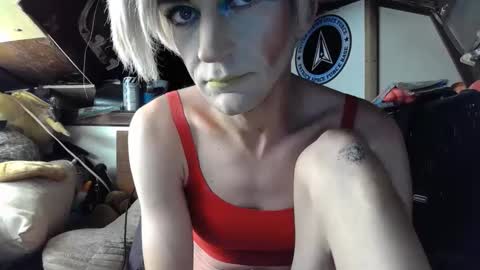 Snapshot of alishaluv chatting on January 13, 1:13 am Alisha online show from January 13, 1:13 am