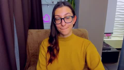 Alina online show from December 5, 5:28 pm