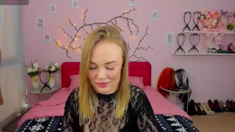 Anna online show from February 22, 1:42 pm