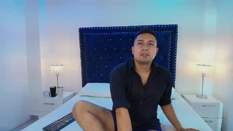 Alissa and Alan online show from May 7, 11:04 am
