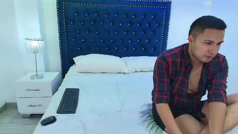 Alissa and Alan online show from May 8, 11:15 am