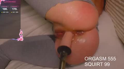 Snapshot of alissaaasex chatting on October 28, 8:18 am alissaaasex online show from October 28, 8:18 am