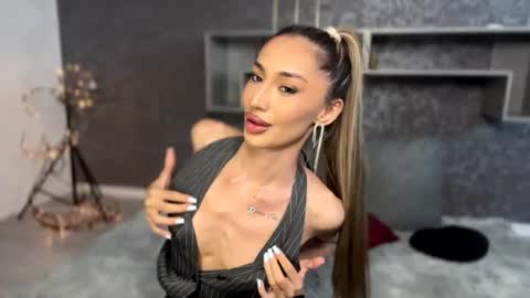 Alissa online show from June 20, 2:20 pm