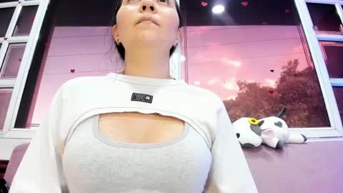 Snapshot of alissajoness chatting on June 11, 11:41 am Alissa online show from June 11, 11:41 am