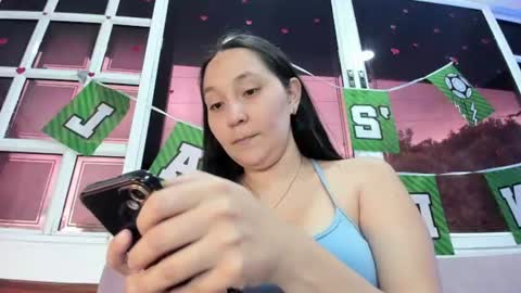Snapshot of alissajoness chatting on June 18, 11:47 am Alissa online show from June 18, 11:47 am