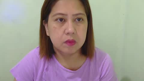 Snapshot of alissalove18 chatting on February 11, 12:38 am alissalove18 online show from February 11, 12:38 am