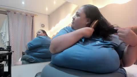 Snapshot of alisson_am chatting on June 29, 11:54 am Alisson online show from June 29, 11:54 am