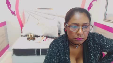 Snapshot of alisson_morrist chatting on December 22, 7:54 am alisson_morrist online show from December 22, 7:54 am