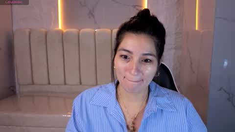 alisson_tx_ online show from March 15, 12:33 pm