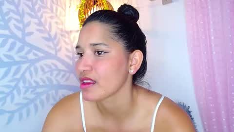alisson online show from April 27, 6:39 pm