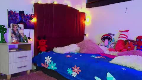 Alisson IG alisson zafiro27 online show from November 2, 3:20 am