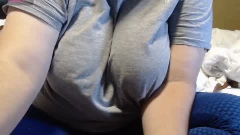 Alissonnat online show from September 19, 8:49 am