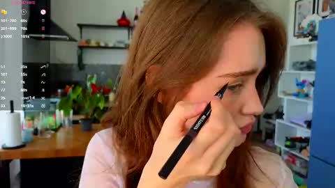 Alivia    online show from June 20, 8:28 am