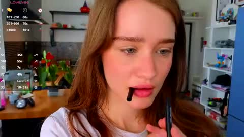 Alivia    online show from June 24, 8:24 am