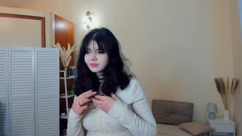 Snapshot of alixypunter chatting on May 14, 7:48 am Emily online show from May 14, 7:48 am