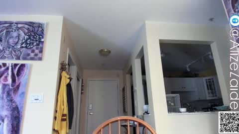 Alize Zaide online show from October 21, 7:03 pm