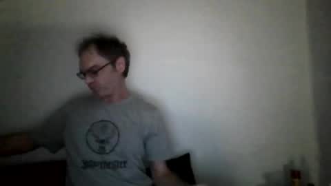 Snapshot of aljj81 chatting on November 17, 5:35 am J online show from November 17, 5:35 am