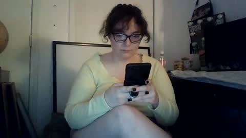 Snapshot of all2apollo chatting on July 14, 3:22 am Deity Apollo online show from July 14, 3:22 am