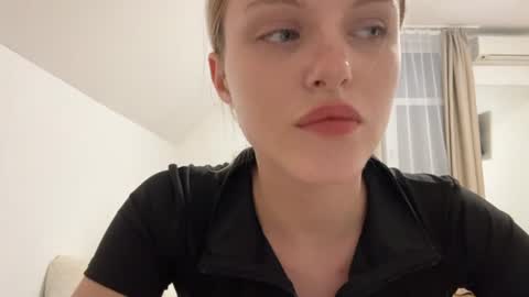 Kate online show from June 26, 8:35 pm