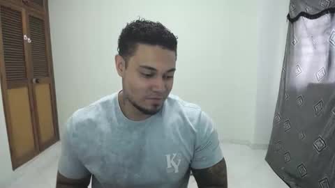 allen_ferrer10 online show from January 18, 4:00 pm