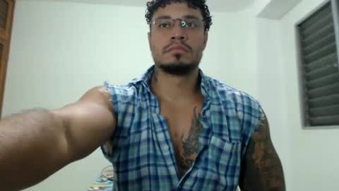 allen_ferrer10 online show from May 24, 3:00 am
