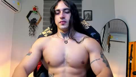 Snapshot of allen_rosse chatting on September 10, 2:11 am independent model 3 online show from September 10, 2:11 am