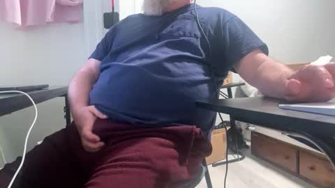 Allergictolove online show from March 10, 1:54 am