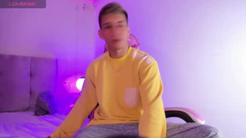 Allex online show from December 8, 7:22 pm