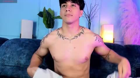 Allex online show from January 8, 7:27 pm