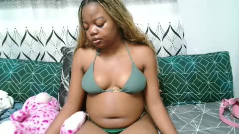 Snapshot of allibabexx chatting on March 19, 7:18 pm allibabexx online show from March 19, 7:18 pm